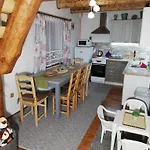 木屋 Rozalia 拉兹波德马伊托